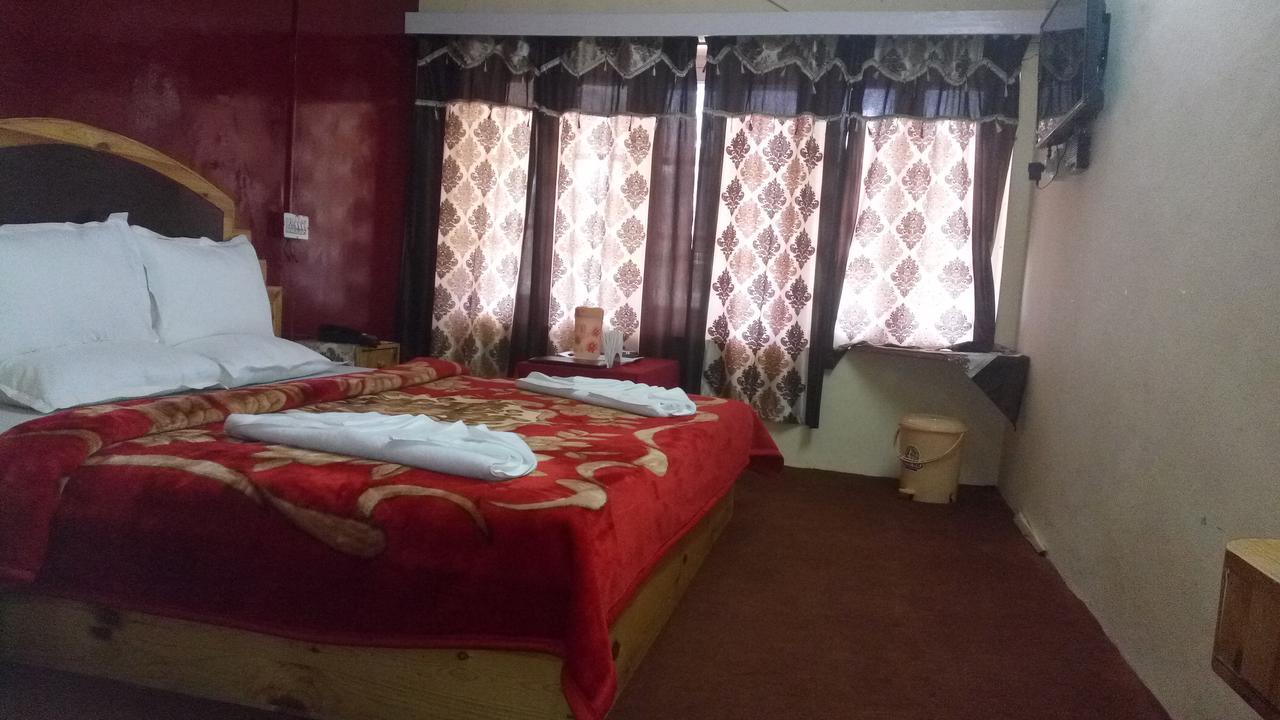 Hotel Shingar Manāli Exterior foto